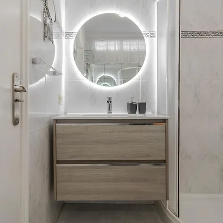 Sea Views Olimpia R&g En Near The Costa Adeje (Tenerife)