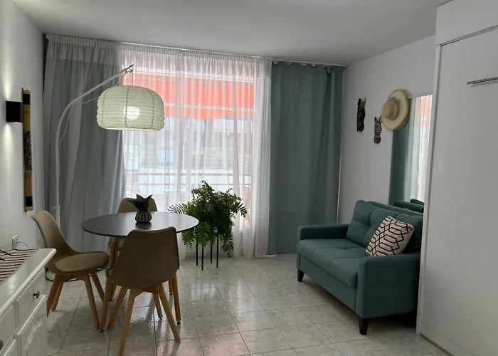 Sea Views Olimpia R&g En Near The Costa Adeje (Tenerife)